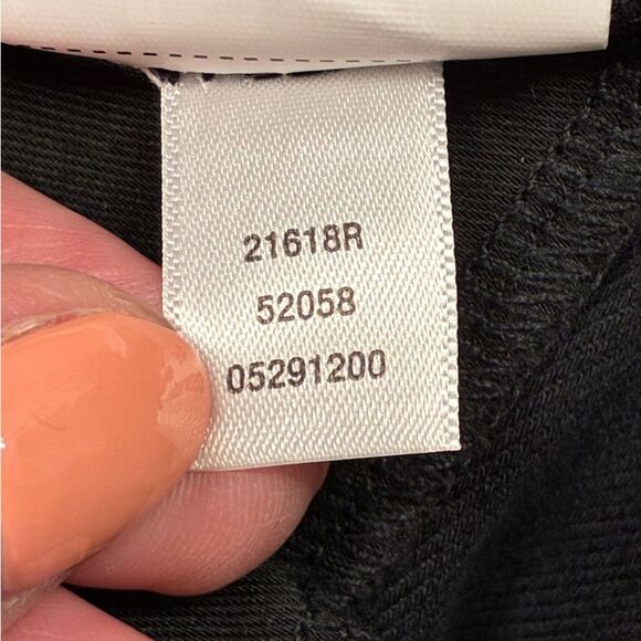 SPANX SPANXsupersmoothM Stretch Twill Short 7" Inseam Black Women's Size Medium - Picture 9 of 10